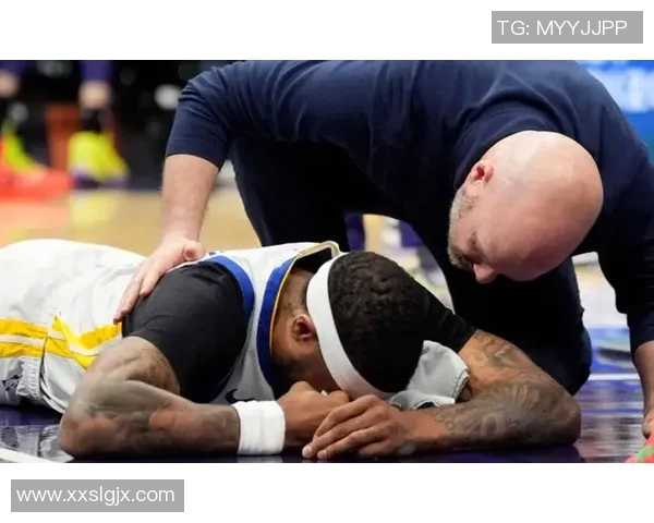 崴脚伤势困扰的足球球星们如何从伤病中恢复重返赛场